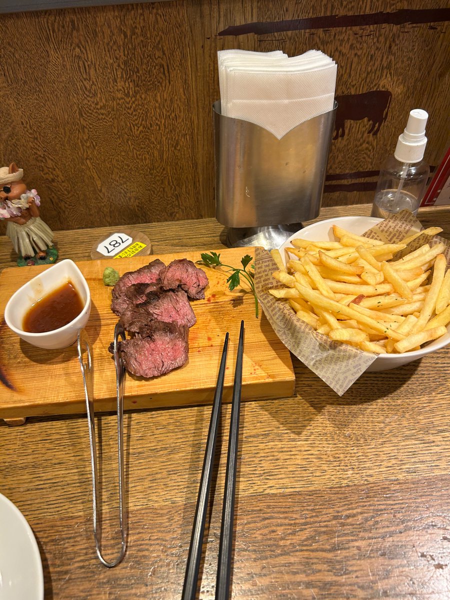 Amy Thompson (@thomsbots) on Twitter photo Epic last day with our @EFTours high schoolers in Tokyo! Views of Mount Fuji, explored a Japanese village, then rode the bullet train (learned about Kodama & Maglev!). Finished with a great meal at Tokyo Station. We feel like we live here. <a href="/lesliebrophy/">Leslie Brophy</a> <a href="/tmccarthy5210/">Tim McCarthy</a> Epic last day with our @EFTours high schoolers in Tokyo! Views of Mount Fuji, explored a Japanese village, then rode the bullet train (learned about Kodama & Maglev!). Finished with a great meal at Tokyo Station. We feel like we live here. <a href="/lesliebrophy/">Leslie Brophy</a> <a href="/tmccarthy5210/">Tim McCarthy</a>