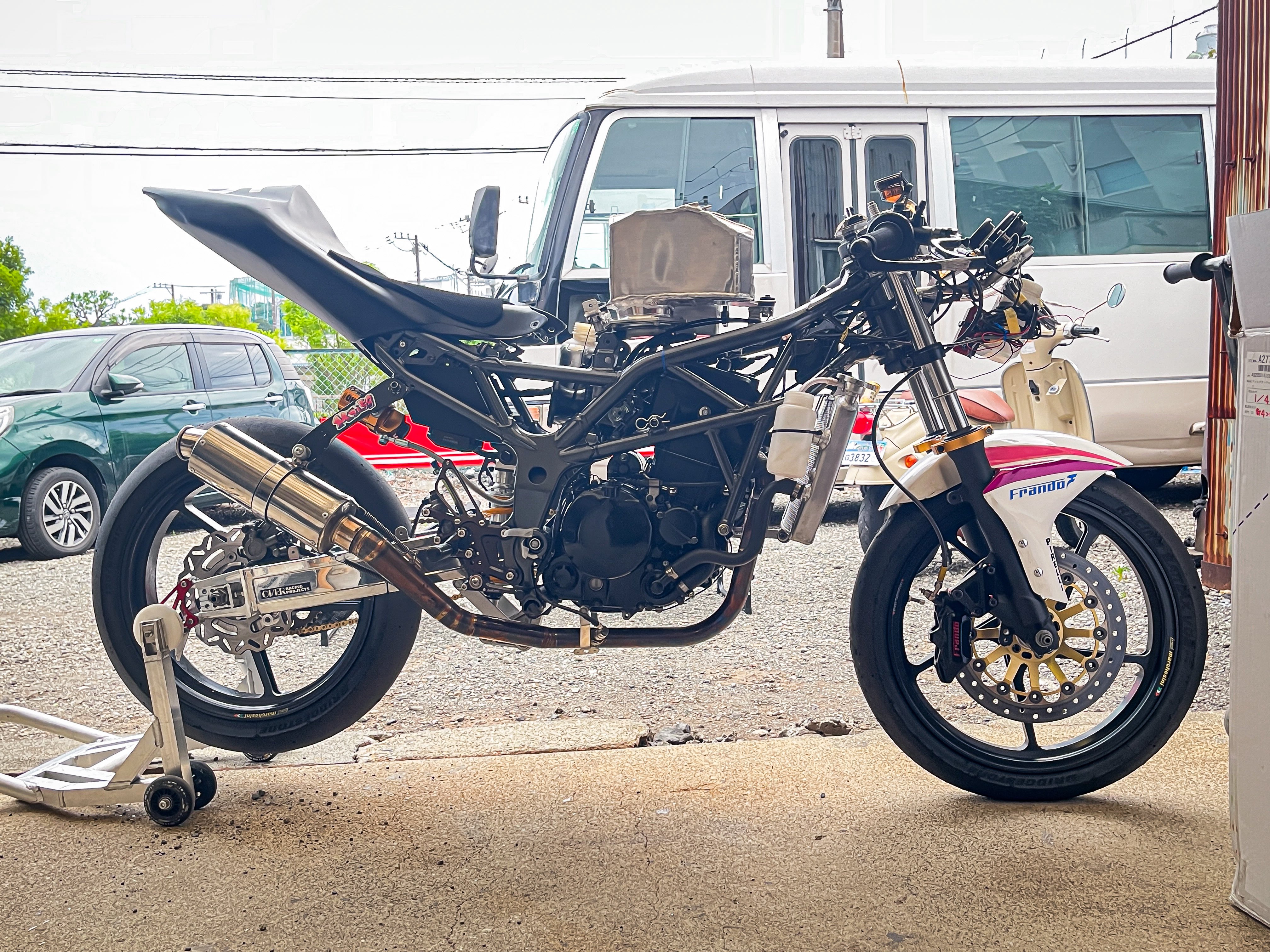 ポン助様 hf-H8sN5_200x200.jpg