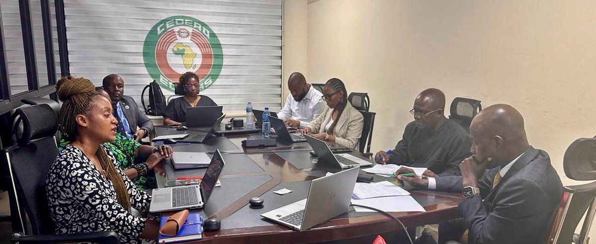 NEPAD_Agency's tweet image. Empowering African Youth & Women: TOCA Exercise Underway at ECOWAS HQ
As part of its commitment to empowering African youth and women, we are currently conducting the Technical and Organisational Capacity Assessment (TOCA) exercise at the @ecowas_cedeao headquarters in Abuja.…