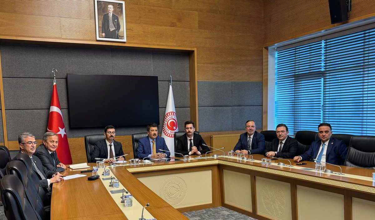 HALİS DALKILIÇ🇹🇷 (@halisdalkilic) on Twitter photo Avrupa Güvenlik ve İşbirliği Teşkilatı Parlamenter Asamblesi Türk Grubu olarak Delegasyon Başkanlığı seçimimizi gerçekleştirdik.
Güven tazeleyerek yeni dönemde de başkanlığa seçilen Erzurum Milletvekilimiz Sn. <a href="/Selami__Altinok/">Selami Altınok</a> ‘u tebrik ediyorum. Avrupa Güvenlik ve İşbirliği Teşkilatı Parlamenter Asamblesi Türk Grubu olarak Delegasyon Başkanlığı seçimimizi gerçekleştirdik.
Güven tazeleyerek yeni dönemde de başkanlığa seçilen Erzurum Milletvekilimiz Sn. <a href="/Selami__Altinok/">Selami Altınok</a> ‘u tebrik ediyorum.