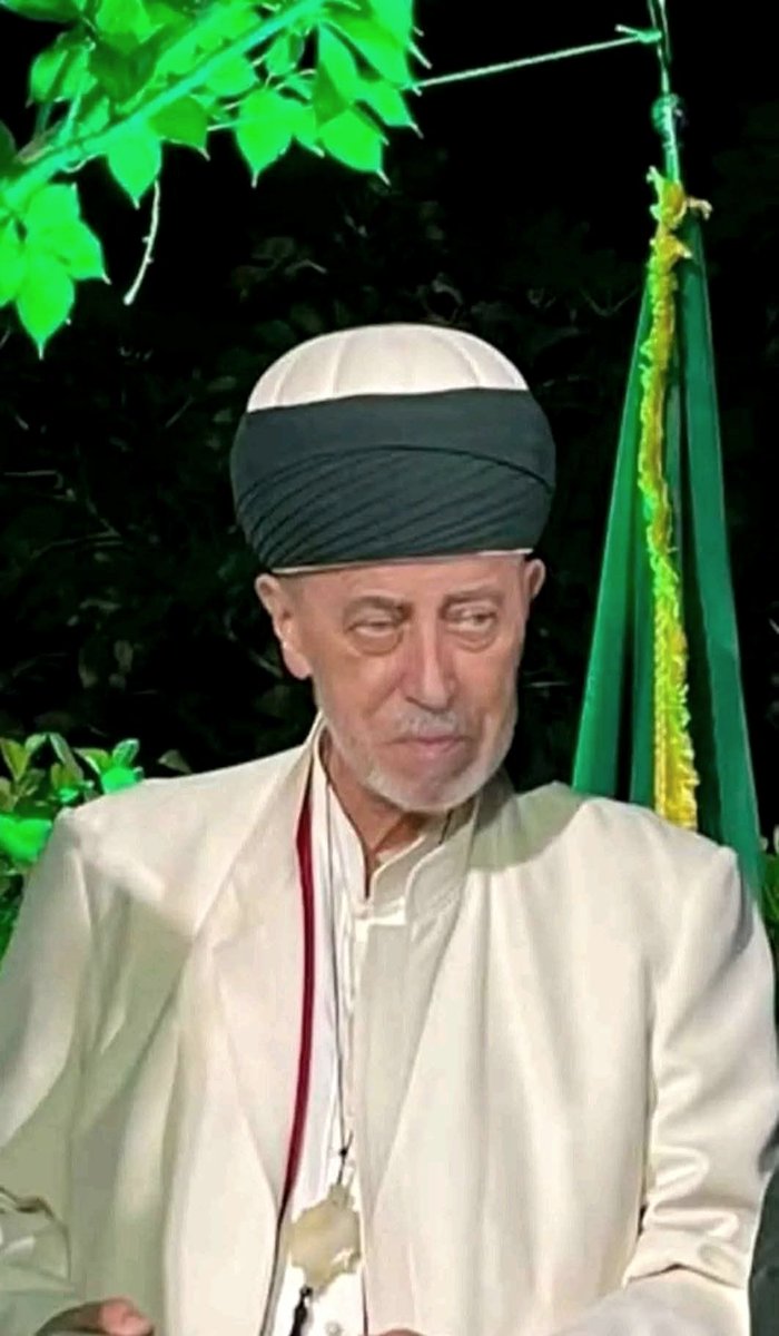 Bosna Savaşının kahramanlarından, 7. Müslüman Tugayı komutanı, Saraybosna Meytaş Nakşî Tekkesi Şeyhi Halil Hulusî Brzina Efendi can emanetini teslim etmiş. 
İhvanının, Bosna ve Balkan Müslümanlarının ve İslâm âleminin başı sağolsun!
Ruh-ı revanı şâd u handan ola!..