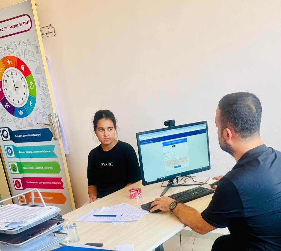 #LGS Tercih süresi tüm hızıyla devam ediyor 😊

Her zaman Kıymetli Öğrencilerimizin yanındayız 🙏

<a href="/yemrebayrakli/">Yunus Emre Bayraklı</a> <a href="/ali_eyyupkoca/">Ali Eyyupkoca</a> <a href="/SuleymnAKIN/">Süleyman AKIN🇹🇷</a> <a href="/eyyup_deger/">Eyyüp Değer</a> <a href="/makan47/">Mahmut Akan</a> <a href="/MstfaKAHRAMAN/">Mustafa KAHRAMAN 🟢🇹🇷</a>