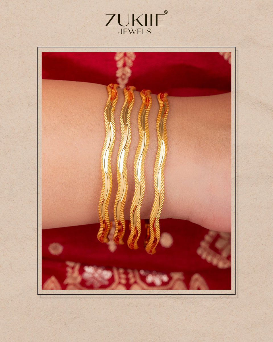 zukiiejewels's tweet image. Because your wrists deserve to shine. ✨
💛 Style that sparkles. Beauty that lasts.

💥 Buy 1, Get 2 FREE + ₹100 OFF on your first order!
Why wait? Shop now &amp;amp; flaunt your glow 💫

🔗Shop now : zukiiejewels.com

#ZukiieJewels #BangleGoals #GoldBangles #StatementJewels