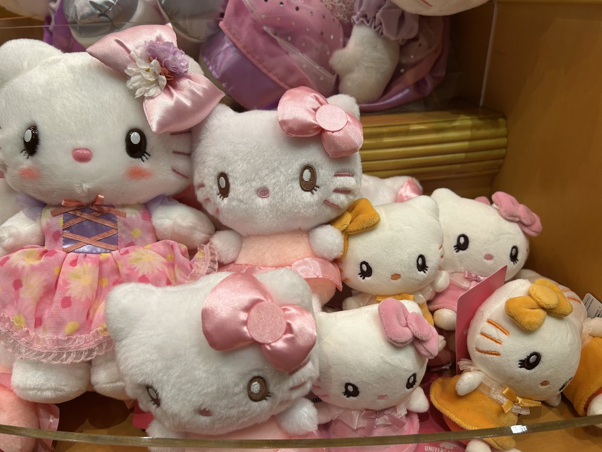 chechenewyork キティ China キティちゃん［チャイナ服バージョン］ 【中古品】 - メルカリ