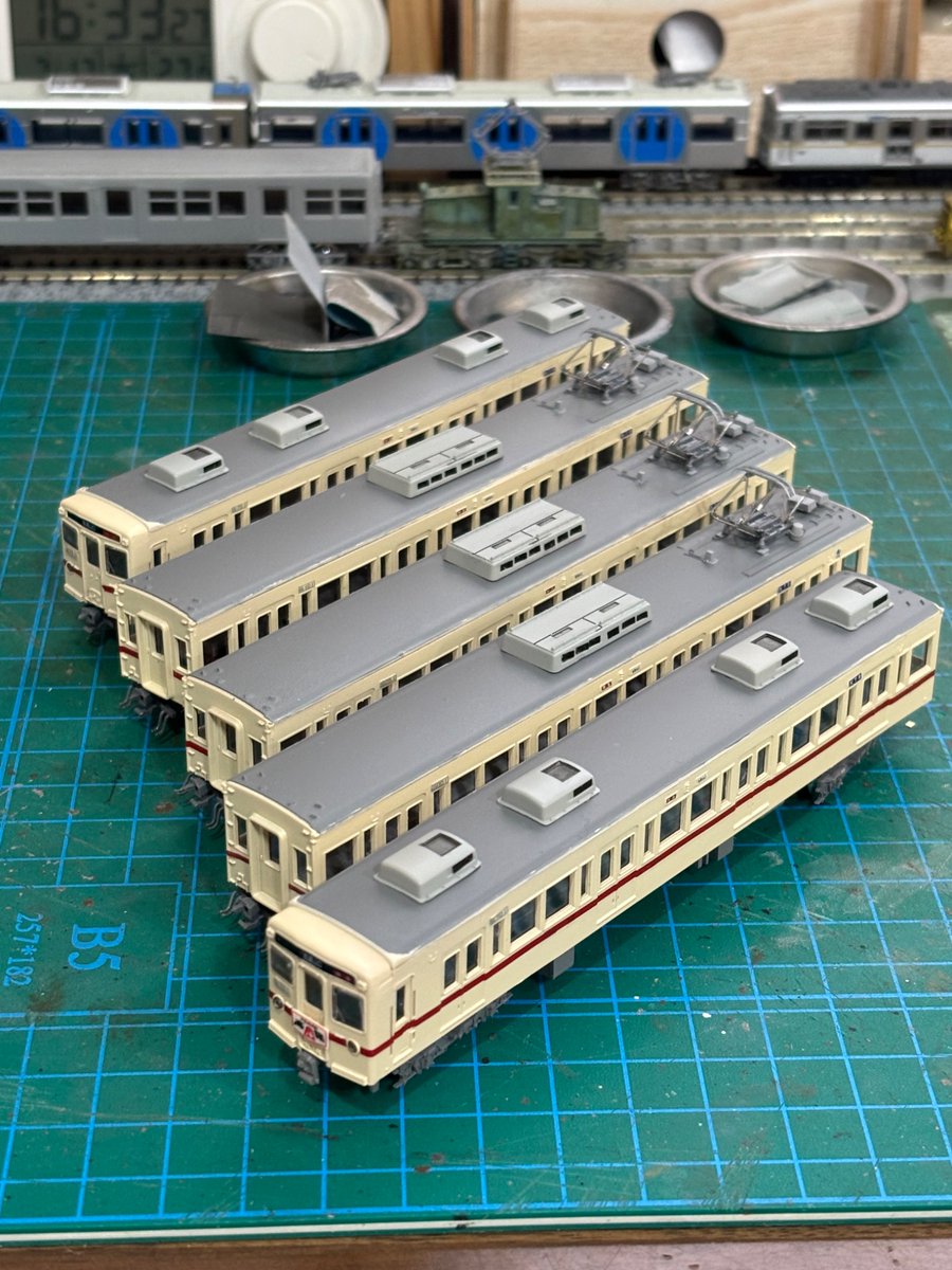 r980sz9's tweet photo. #Nゲージ
#京王電鉄
#エコノミーキット
以前に製作した京王6000系の3両編成の相方の5両編成の方も完成しました。これで全盛期に活躍したハイキング特急を再現できてとても満足しています😊✌️😊✌️😊���️ https://t.co/2bGnb9NisU