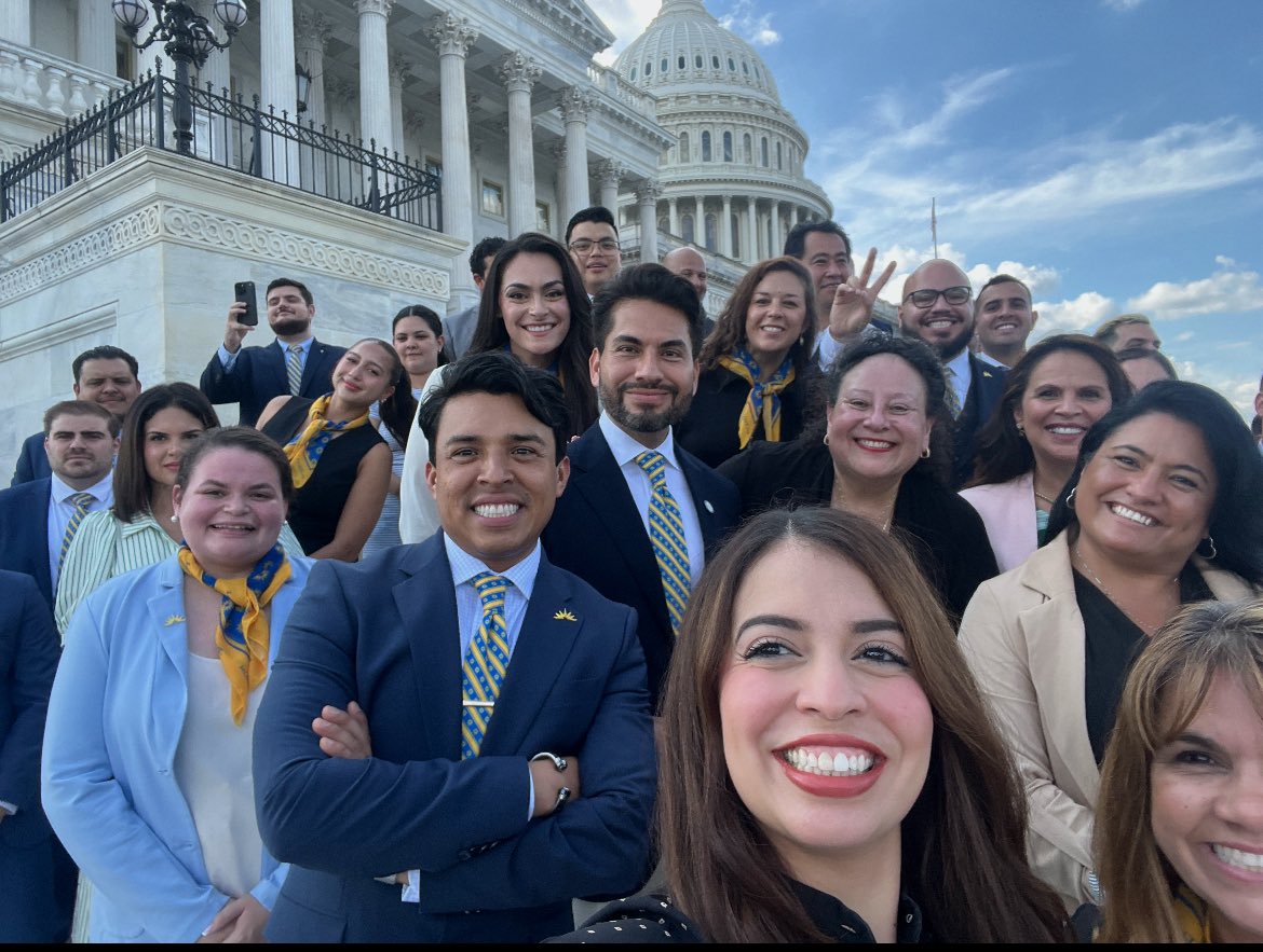 stefzaenker's tweet image. Absolutely honored to have the opportunity to represent and advocate for the freedom and prosperity of Latinos in Georgia and around the country with my dedicated @LIBREinitiative colleagues! We had over 200 meetings with federal legislators on Capitol Hill and we covered topics…
