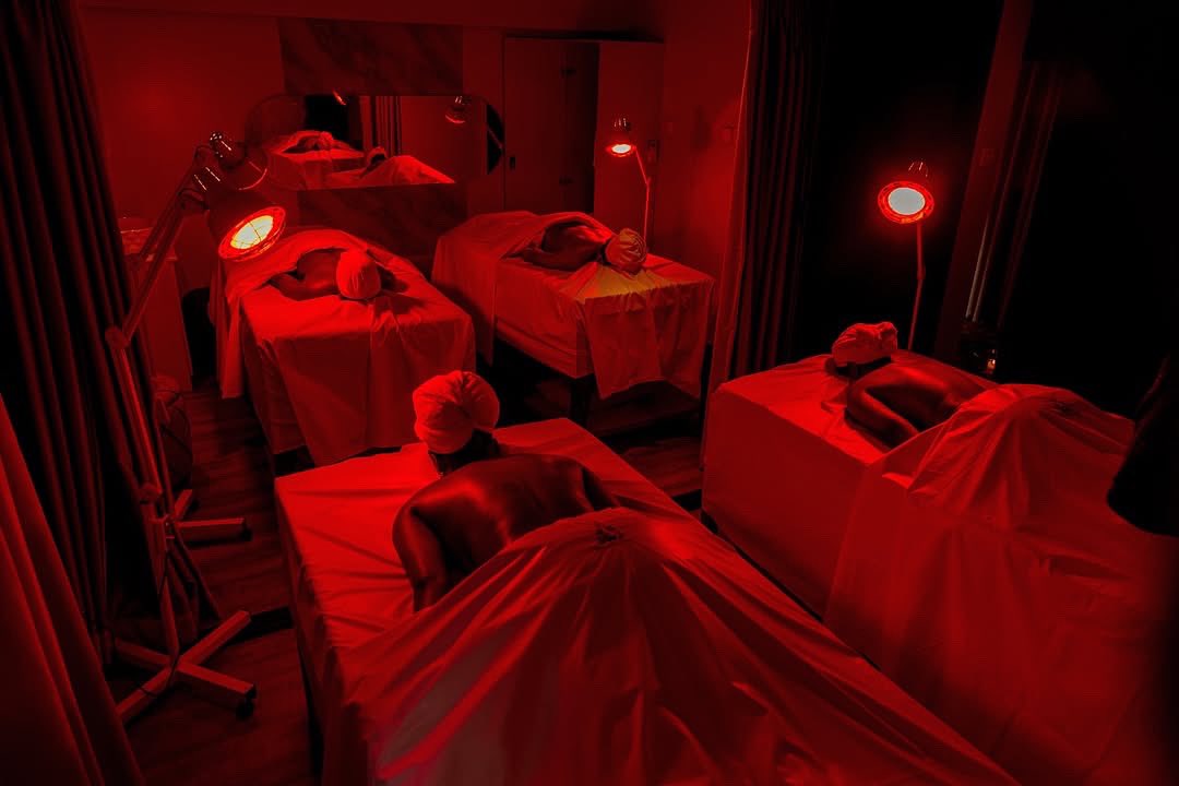 Spa Days Are Better Shared.☺️

Whether it’s a girls’ day out or a mini retreat, our cozy spa room is ready for your crew.

Book your group session today—DM us or call now. 0775 159 729 (WhatsApp)
#DonsOrganicSpa