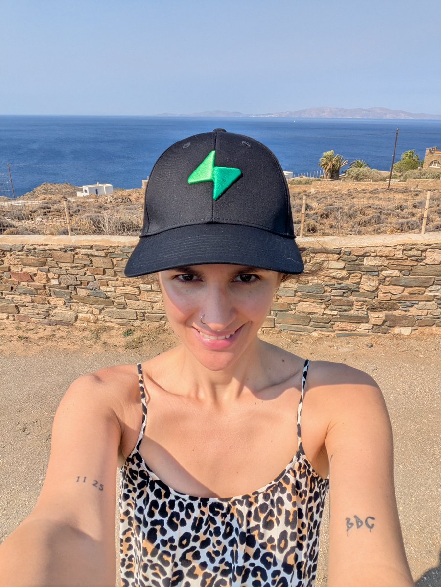 psybercity's tweet image. I am joining @supabase to work on the client libraries!

I cannot express how excited I am to keep working on open source, and specifically on this tool that I use &amp;amp; love so much!!! 😸 (you cannot see it, but I am screaming with joy in this photo)

So, celebrate with me! 🎉🥳🎈