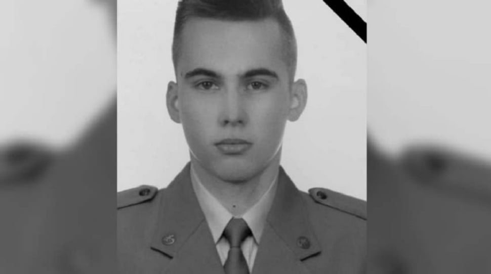 weronikabb27's tweet image. 406 dni po zabójstwie żołnierza Mateusza Sitka, który zginął, broniąc granicy z Białorusią - morderca wciąż nie poniósł żadnej odpowiedzialności 😰