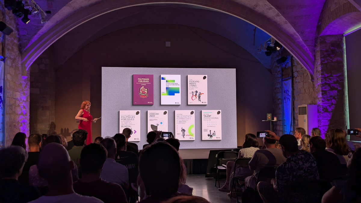 Gameloft_Spain's tweet image. Yesterday we joined #PassemPantalla, a key event celebrating the Catalan gaming industry and the 40th anniversary of "Guillem de Berguedà", the first video game in Catalan!
Panels, data, and local pride made it clear: Catalonia isn’t just making games, it’s making its games.