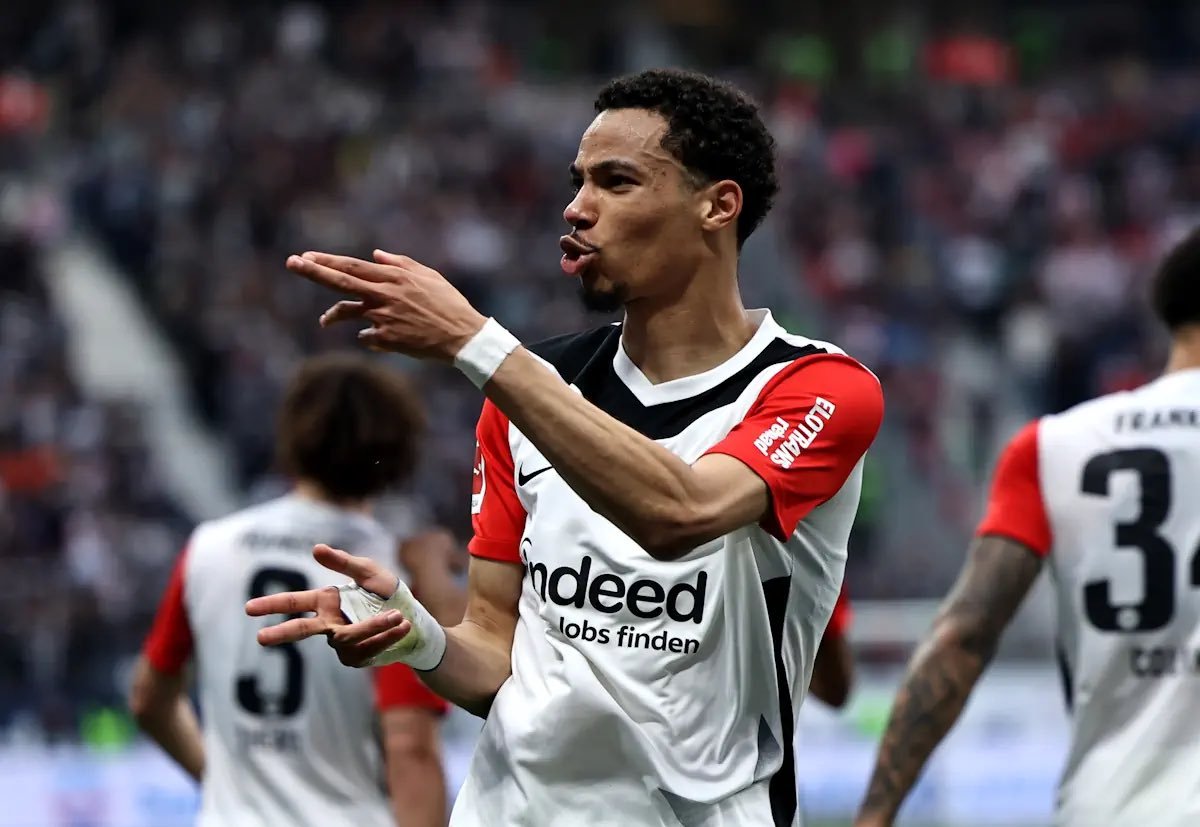 Liverpool FR (@lfc__fr) on Twitter photo Liverpool commence les négociations pour recruter Hugo Ekitike de l'Eintracht Francfort. Les négociations pour l'attaquant de 23 ans progressent pour un montant de plus de € 80 millions d'euros.
<a href="/TheAthleticFC/">The Athletic | Football</a> Liverpool commence les négociations pour recruter Hugo Ekitike de l'Eintracht Francfort. Les négociations pour l'attaquant de 23 ans progressent pour un montant de plus de € 80 millions d'euros.
<a href="/TheAthleticFC/">The Athletic | Football</a>
