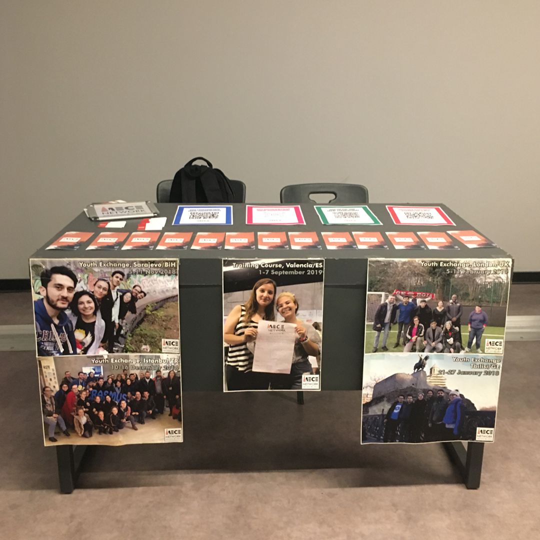 AB Günü'nde Nişantaşı Üniversitesi Erasmus Kulübü'nün davetiyle öğrencilerle buluştuk. Gençlik programı uzerine konuştuk.

#throwbackthursday #tbt