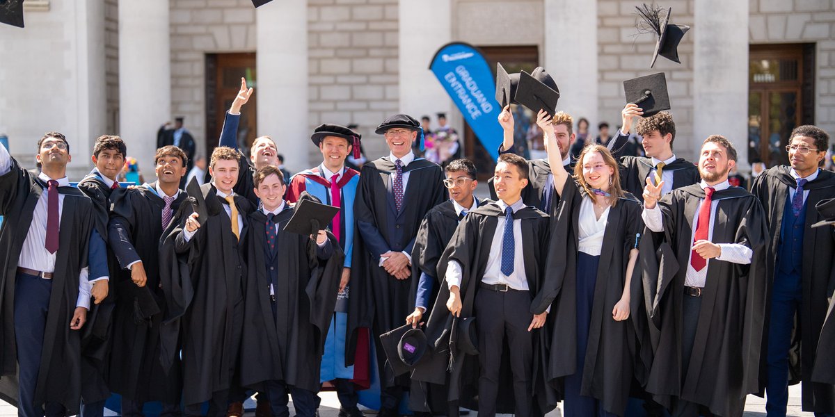 unisouthampton's tweet image. Over 200 Engineering students have kickstarted their careers thanks to @theUKESF scholarships.
This summer, we’re proud to award a University Fellowship to UKESF CEO Stewart Edmondson for his incredible impact.
Congrats to Stewart and our graduating scholars! 👏🎓