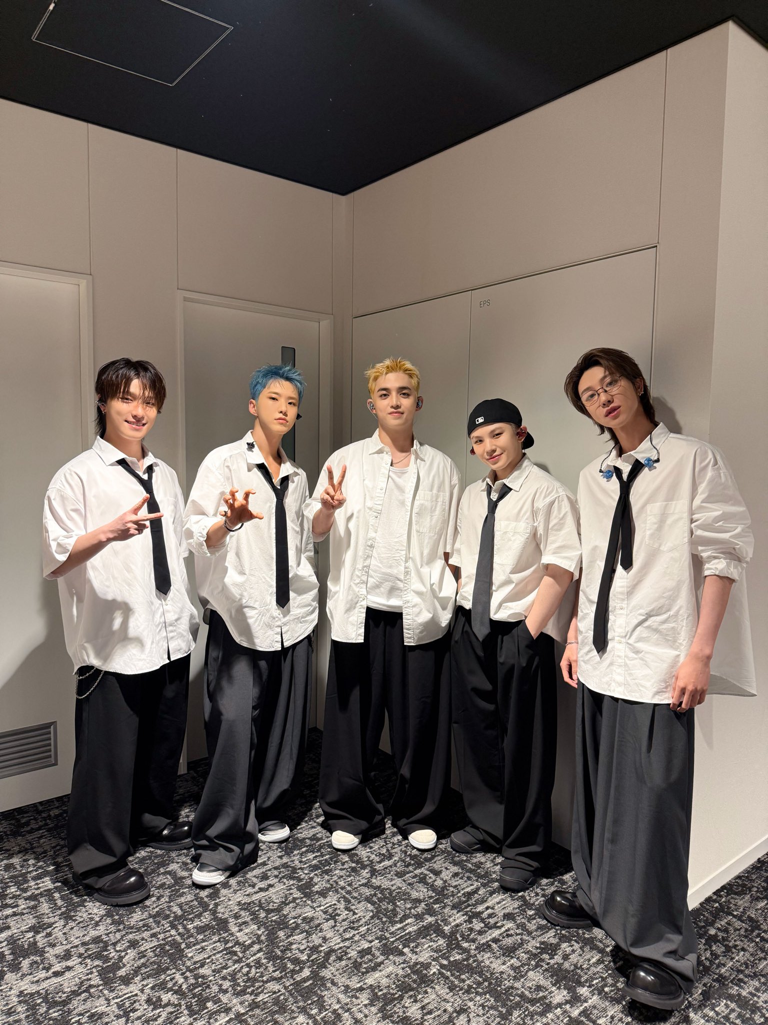 SEVENTEEN Japan (@pledis_17jp) / X