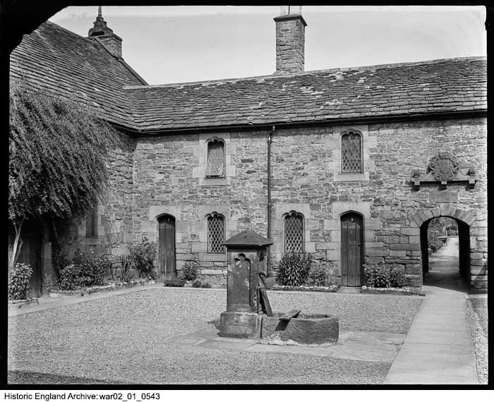 HE_Archive's tweet image. Does this water pump look familiar?
The R F Warner Collection was photographed in the early 20th century but the locations and photographer are unknown.
Can you help us locate photos like this one?
See more and join in here 👇
flickr.com/groups/histori…...