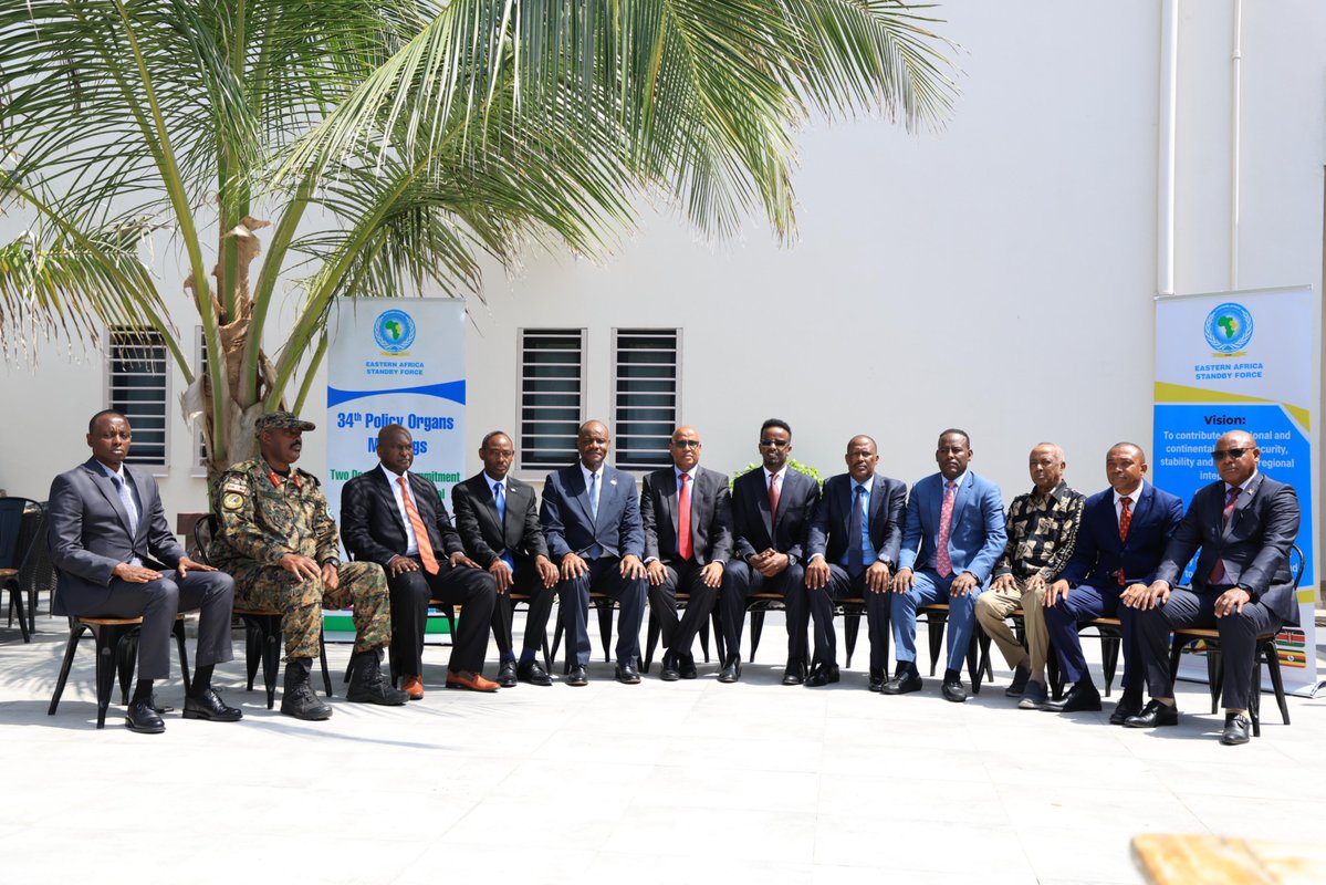 RwandaMoD's tweet image. The Rwanda Defence Force Chief of Defence Staff (CDS), Gen MK Mubarakh, accompanied by CP G Rumanzi representing Inspector General of Police (IGP) attended the 34th Policy Organs Meeting of Eastern Africa Standby Force (EASF) held in Mogadishu, Somalia from 17 to 19 July 2025.…