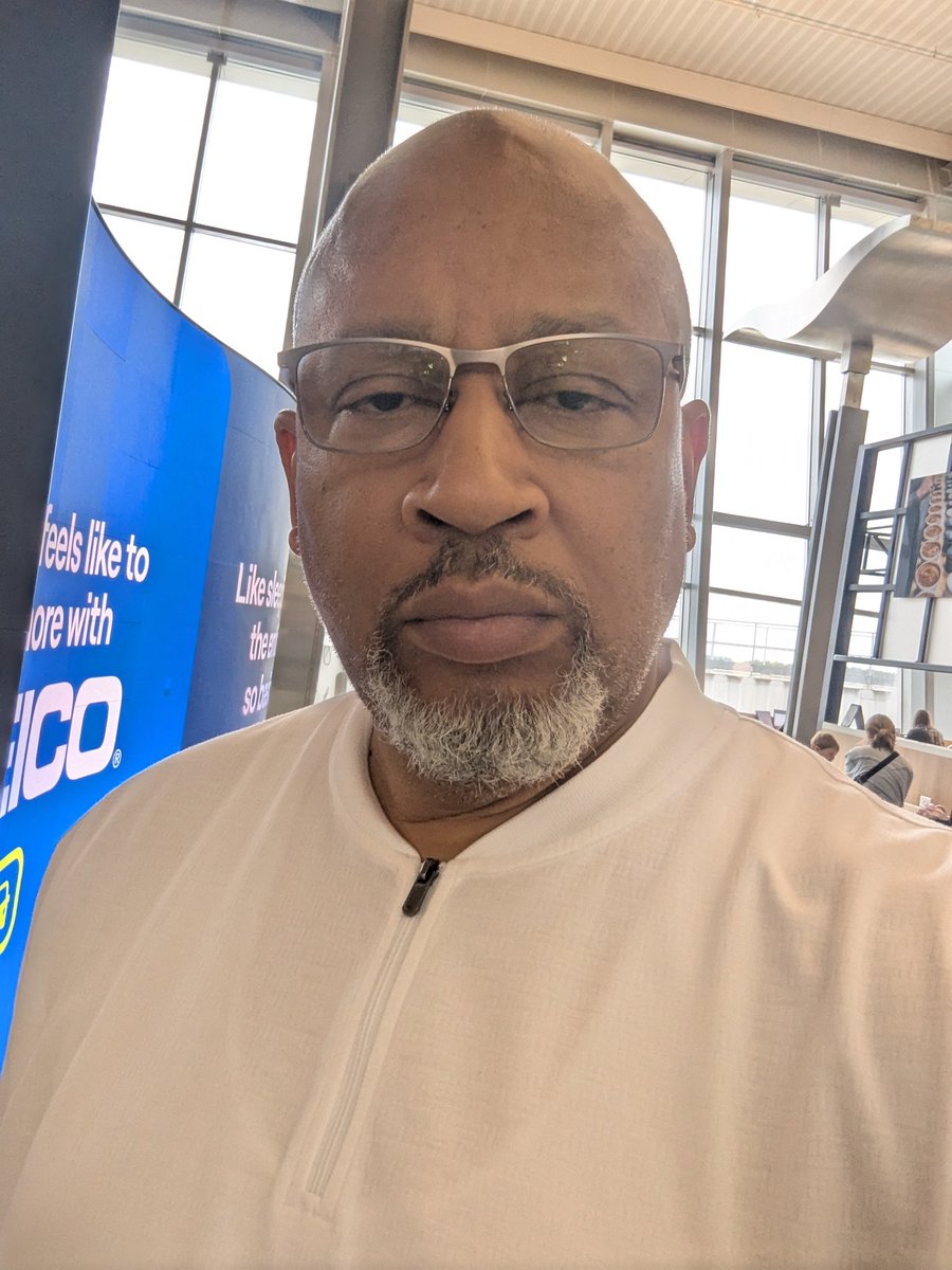 To my <a href="/srebeducation/">SREB</a> (SREB) Making Schools Work fam out there who were planning on hanging with me for my two sessions in New Orleans today, the "flight gods" got me last night and I couldn't make it out of Raleigh NC. This will be my first time missing this conference in 15