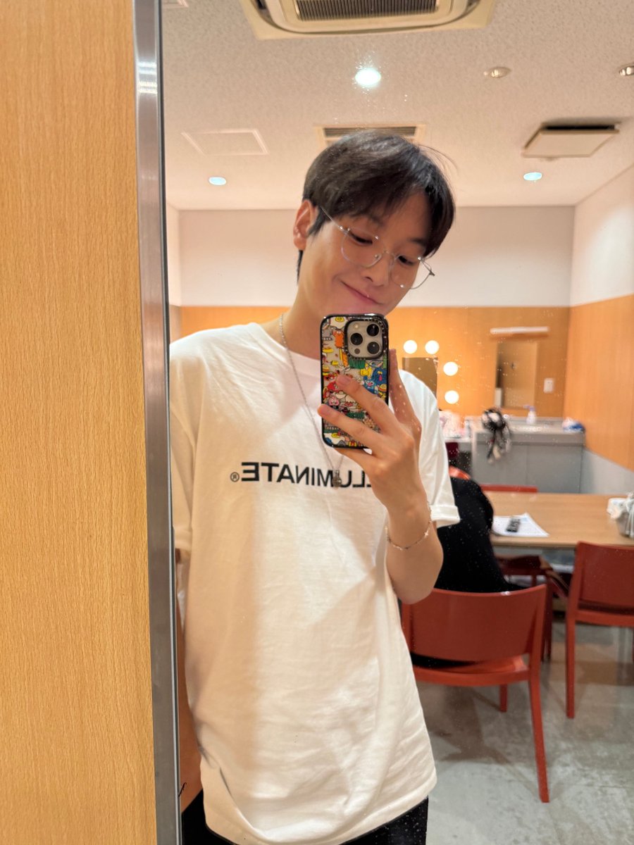 SF9official's tweet image. 오사카 끝! 감사했습니다:)
#SF9 #INSEONG