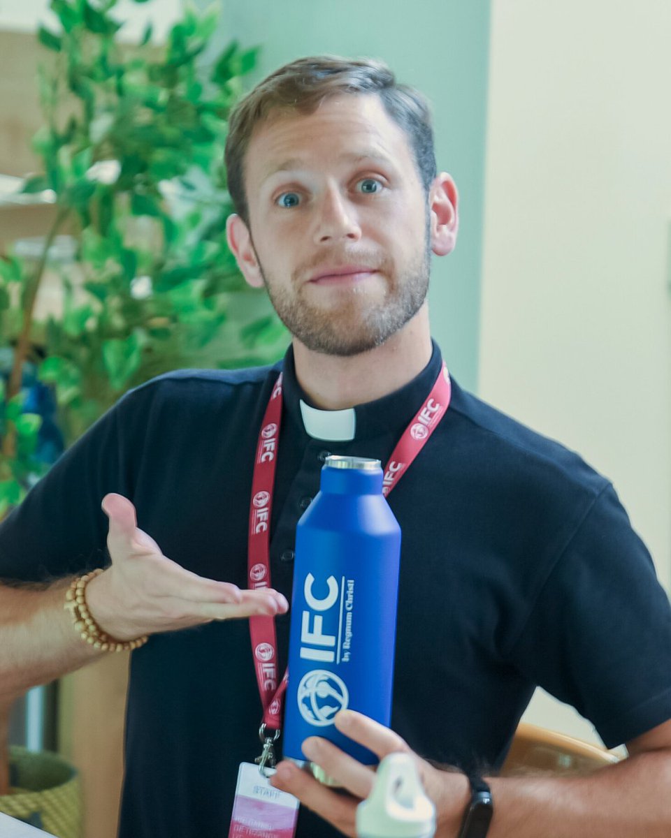 Regnum_Christi's tweet photo. 📸 ¡Así estamos viviendo el IFC!
®️©️ Una experiencia única e internacional del carisma del Regnum Christi con formación humana, espiritual, intelectual y apostólica
▶️ https://t.co/bzyrCN9F4k
#regnumchristi #québuscáis #IFC #soyrc #Iglesia #vocación #apóstolesensalida https://t.co/z8hLibgOVy