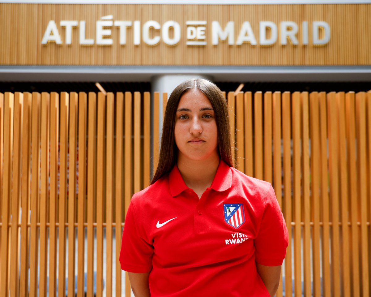 ¡Bienvenida, Claudia Barrios! 🔴⚪