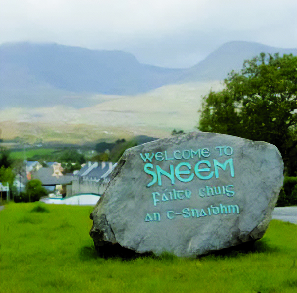 TidyTownsIre's tweet image. #ThrowbackThursday

In 1987 Galway beat Kilkenny in the 100th All Ireland Hurling Championships. Also in that year, beautiful Sneem in Co. Kerry took the overall winner of the TidyTowns Competition! 

Sneem also won the TidyTowns Pollinator Award in 2024.