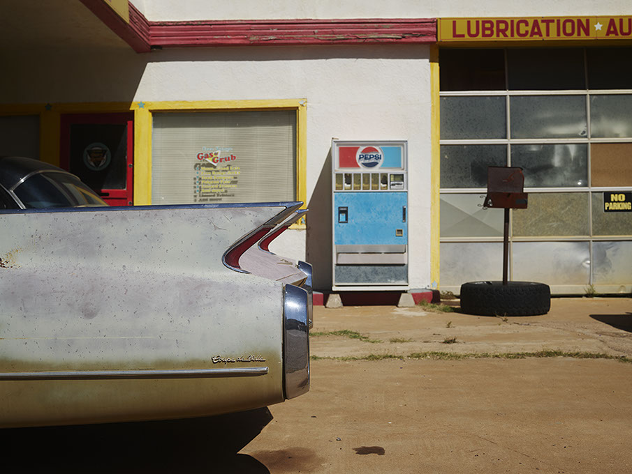 annamo_ana's tweet image. Thursday.