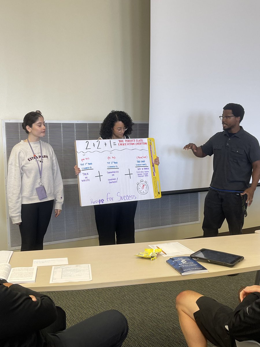 NISDBrennan's tweet image. Our Brennan teachers were actively engaged and authentically collaborating during our retreat as we kicked off our campus book study of The Fundamental Five Revisited!   Recalibrate, recommit, and lead with purpose!! BFND 🖤💛🩷