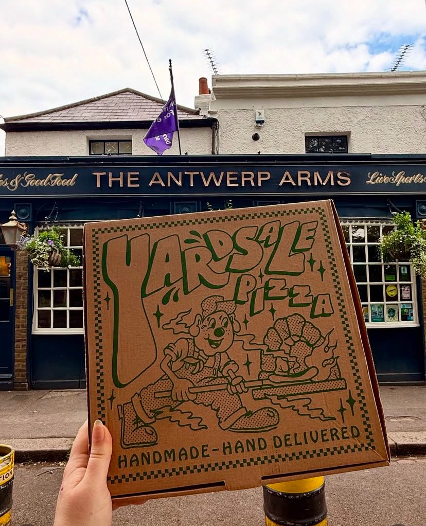 AntwerpArmsAsoc's tweet image. 🍻⚽ FROM 4pm!
Come and cheer on the Lionesses as England take on Sweden in the Women’s Euro Quarter-Final tonight! 🏴
We’re showing the game live with great pints and a great atmosphere, no better place! Plus @YardSalePizza if you’re hungry!😛
#WEuro2025 #ENGSWE #Lionesses
