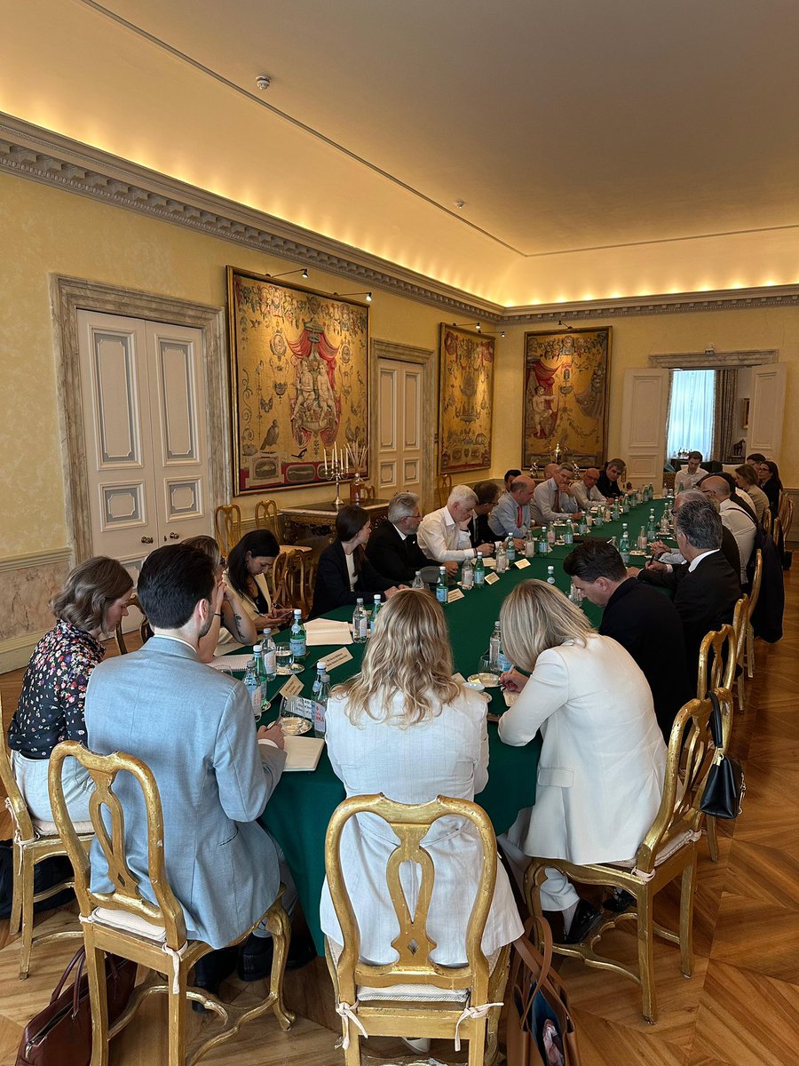 Interesting discussion at the Italian Embassy with  the UK Permanent Representative to NATO <a href="/ACWLapsley/">Angus Lapsley</a> on the outcomes of the <a href="/NATO/">NATO</a> Summit in The Hague. Many thanks to <a href="/Ondrejcsak/">Robert Ondrejcsak</a> and to <a href="/theELN/">European Leadership Network (ELN)</a> team for their outstanding work. #Defence #Nato