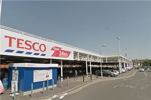 MPSBeckenham (@mpsbeckenham) on Twitter photo I am happy to inform you that your local SNT have been working with Tesco's Elmers End Superstore who have installed additional speed bumps and adjusted cameras covering the car park to monitor the vehicle meets that have been gathering from midnight. <a href="/MPSBromley/">South Area - Bromley MPS</a> #ASB #community I am happy to inform you that your local SNT have been working with Tesco's Elmers End Superstore who have installed additional speed bumps and adjusted cameras covering the car park to monitor the vehicle meets that have been gathering from midnight. <a href="/MPSBromley/">South Area - Bromley MPS</a> #ASB #community