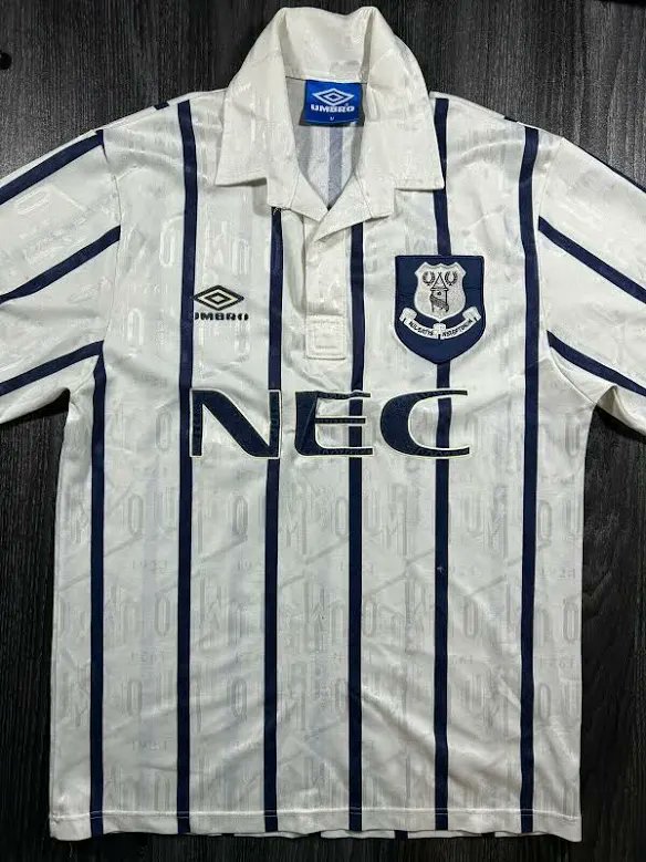 TOFFEE BLUECAST tweet media