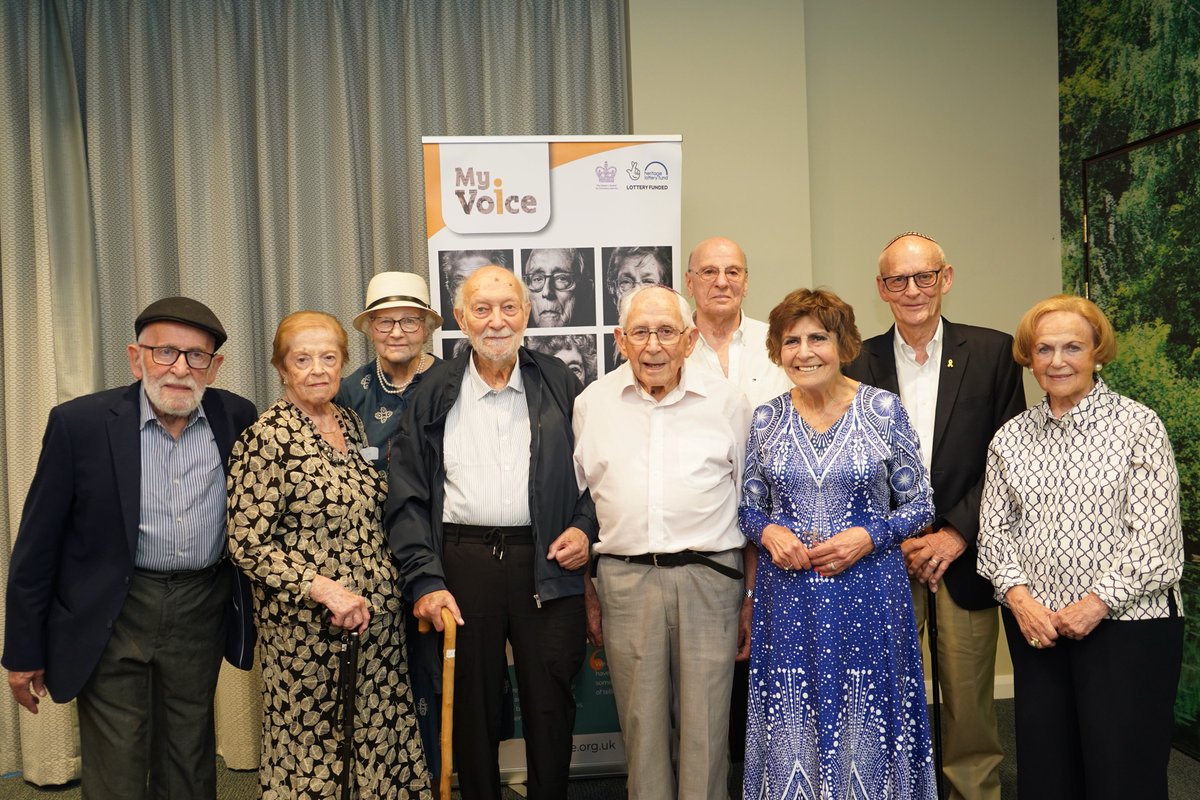 𝐓𝐡𝐞 𝐅𝐞𝐝’𝐬 𝐌𝐲 𝐕𝐨𝐢𝐜𝐞 𝐏𝐫𝐨𝐣𝐞𝐜𝐭 𝐋𝐚𝐮𝐧𝐜𝐡𝐞𝐬 𝐓𝐡𝐫𝐞𝐞 𝐍𝐞𝐰 𝐔𝐊 𝐇𝐨𝐥𝐨𝐜𝐚𝐮𝐬𝐭 𝐒𝐮𝐫𝐯𝐢𝐯𝐨𝐫 𝐒𝐭𝐨𝐫𝐲𝐛𝐨𝐨𝐤𝐬

Ninety people attended a book launch in London on Monday 14 July for three new Fed My Voice life story books, bringing the total