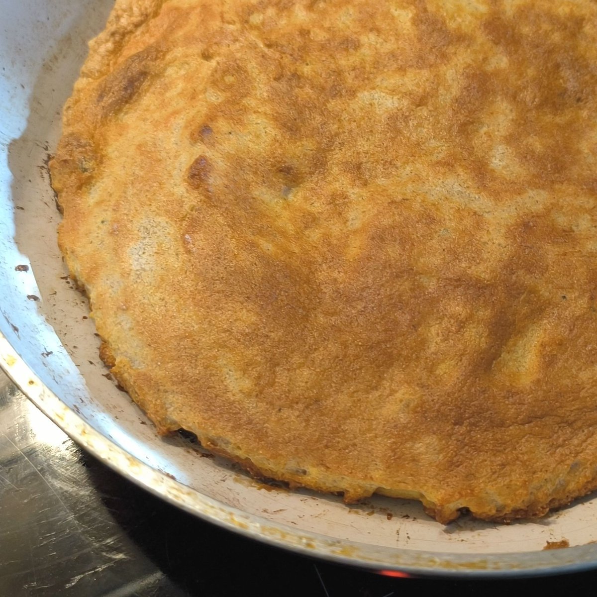 MikeKocht's tweet photo. #Omelett flaumig - fruchtig aus #Topfen (#Quark) und #Grieß
Geht auch "verkehrt herum" im Stile einer #TarteTatin ;-)
Alte Idee wird neu aufgelegt heute
https://t.co/CyjWe5oA6g https://t.co/jSPsaGCuGV