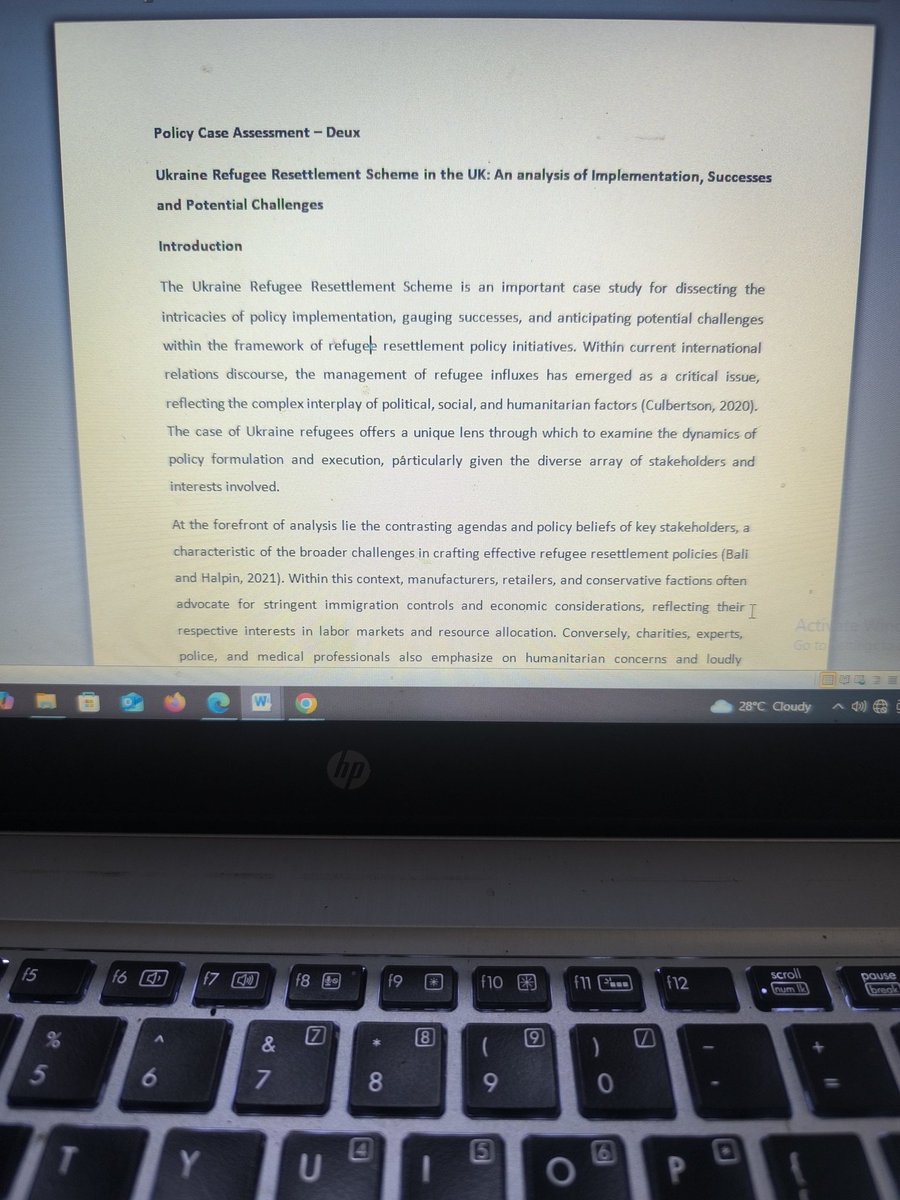 LibraLord88's tweet image. If you don't have enough time for your studies, send me your essays, thesis,projects, and assignments. I am very good at what I do. Please retweet, someone on your TL needs my help.