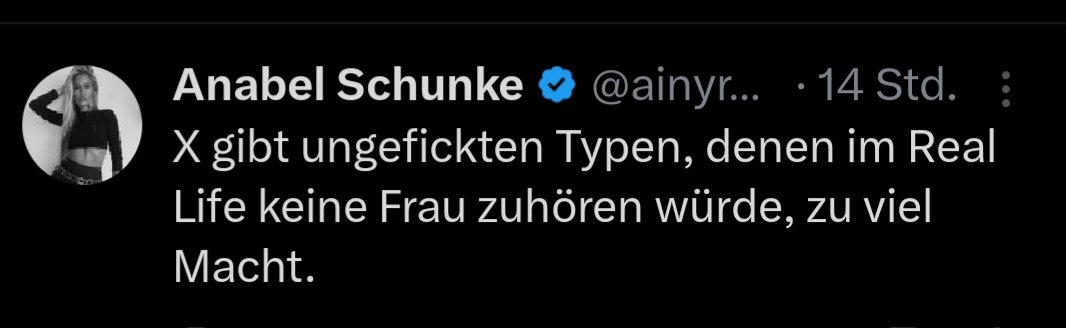 Der_Boersianer's tweet photo. Wer sagt ihr, dass ihre komplette Anhängerschaft, ihr gesamter "Erfolg" aus solchen Typen besteht? 😂😂🤦‍♂️🤦‍♂️ https://t.co/cIUjLwy3VE