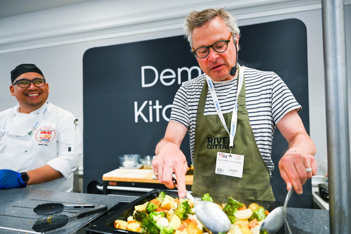 LACA (@laca_uk) on Twitter photo Incredible action at the LACA Main Event Demo Kitchen when chef Hugh Fearnley-Whittingstall joined LACA to show how vegetables can boost the nutritional value of school meals β Amazing demo, thank you Hugh!
π laca.co.uk/news/hugh-fearβ¦
#LACAME #SchoolFood <a href="/HughFW/">Hugh Fearnley-Whittingstall</a> Incredible action at the LACA Main Event Demo Kitchen when chef Hugh Fearnley-Whittingstall joined LACA to show how vegetables can boost the nutritional value of school meals β Amazing demo, thank you Hugh!
π laca.co.uk/news/hugh-fearβ¦
#LACAME #SchoolFood <a href="/HughFW/">Hugh Fearnley-Whittingstall</a>
