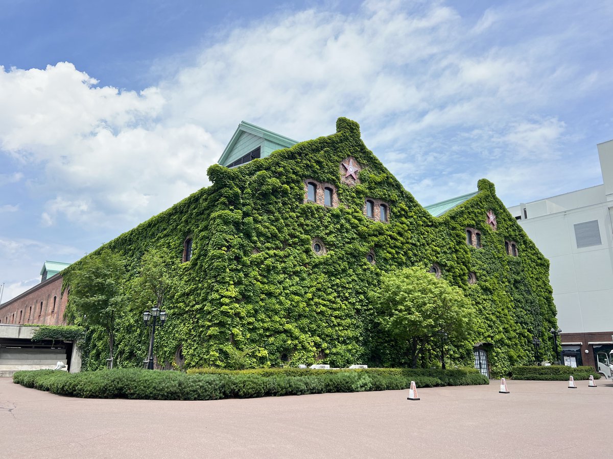 dangomushi_hkd's tweet image. 今日の札幌はこんな感じです。
サッポロファクトリー。たくさんお店があって楽しい。