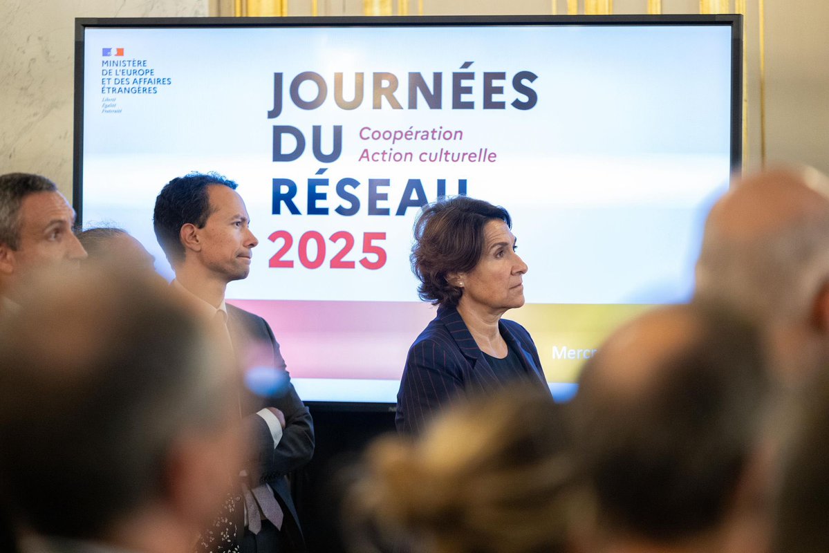 TMohamedSoilihi's tweet image. J’ai eu l’honneur d’intervenir auprès de nos collègues lors des Journées annuelles du réseau de coopération et d’action culturelle, les #JDR2025.
Occasion de saluer les missions essentielles de ces femmes et hommes de talent qui font le rayonnement de la France 🇫🇷⤵️
Du Caire à…