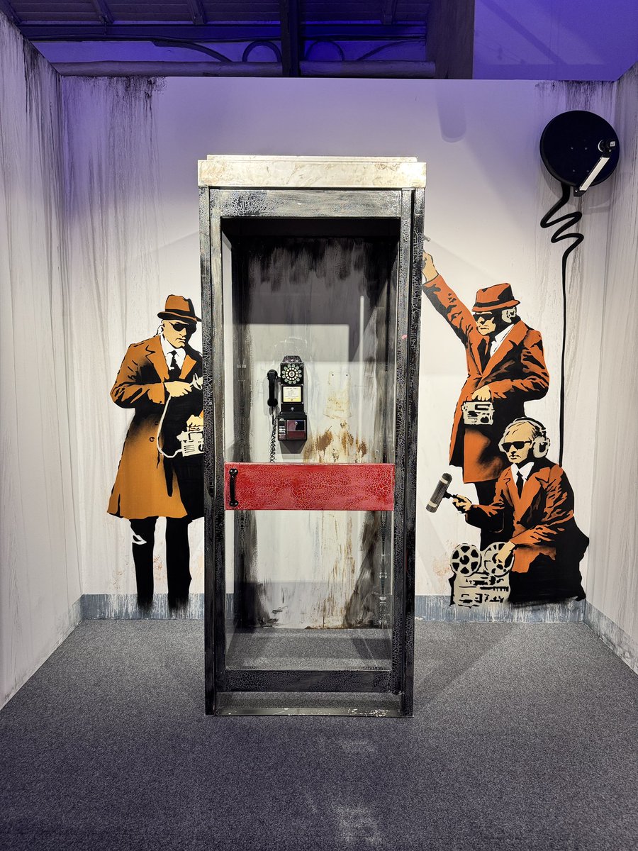 Dziraa's tweet image. Banksy Rīgā.
Vidzemes tirgū! 
No rītdienas.