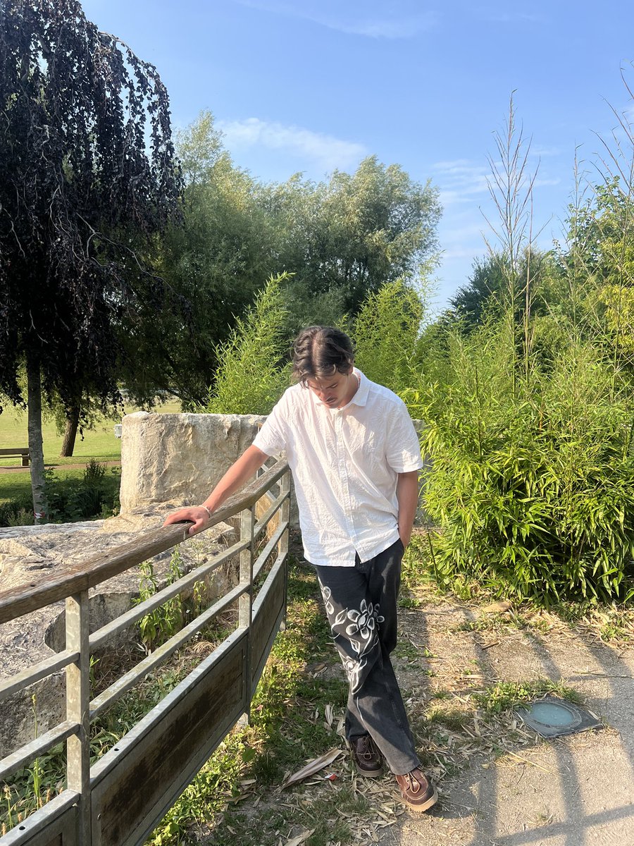 Ouvrez les yeux sur ce jean la team