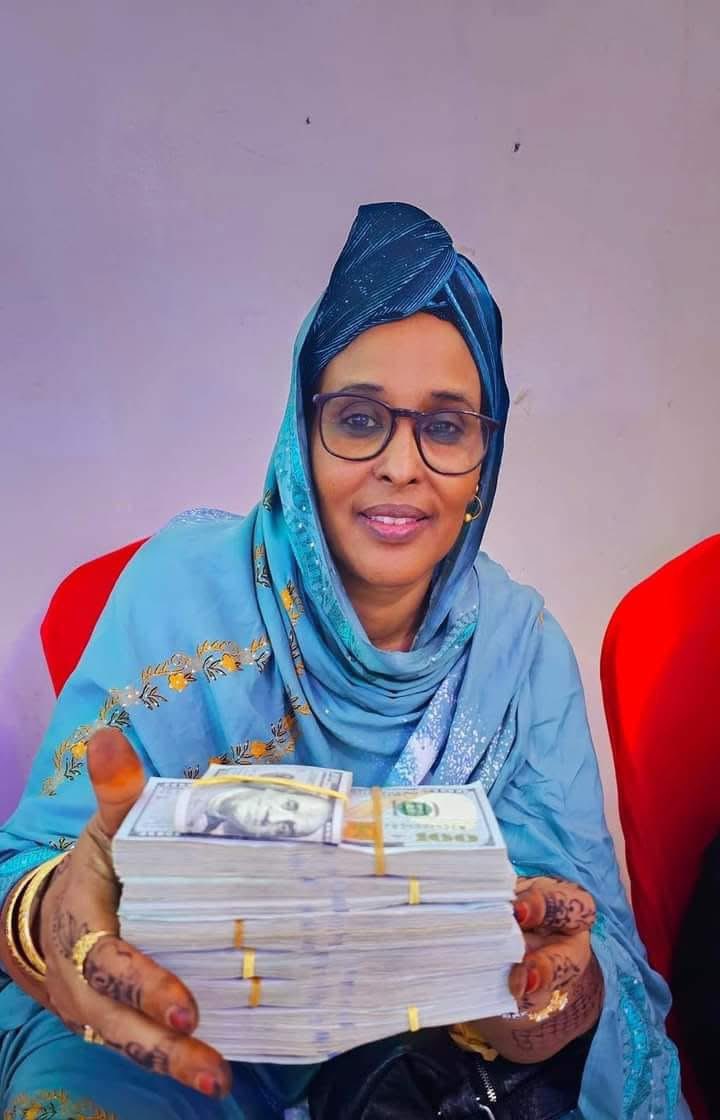 OgadenSoldier's tweet image. When Laascaanood was under bombardment, the Marehan community generously donated $62,000 to SSC and contributed manpower.
Despite this Firdhiye didn’t even have the decency to return the favor. Instead, he rewarded their rivals Surre who hadn’t contributed even a bottle of…