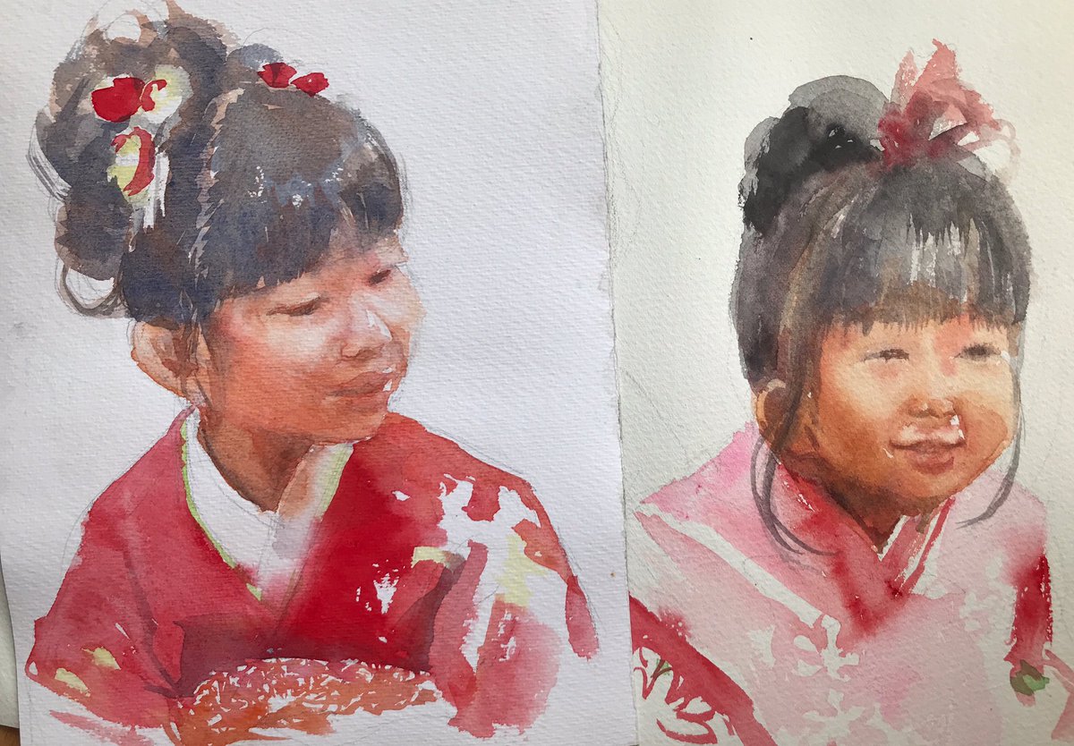 ちょっと面白いお顔になっちゃったので、子らにバレる前に描き直します。
それにしても、この時から7年経っちゃった。
時の流れが濁流すぎやしませんか？と思いました。