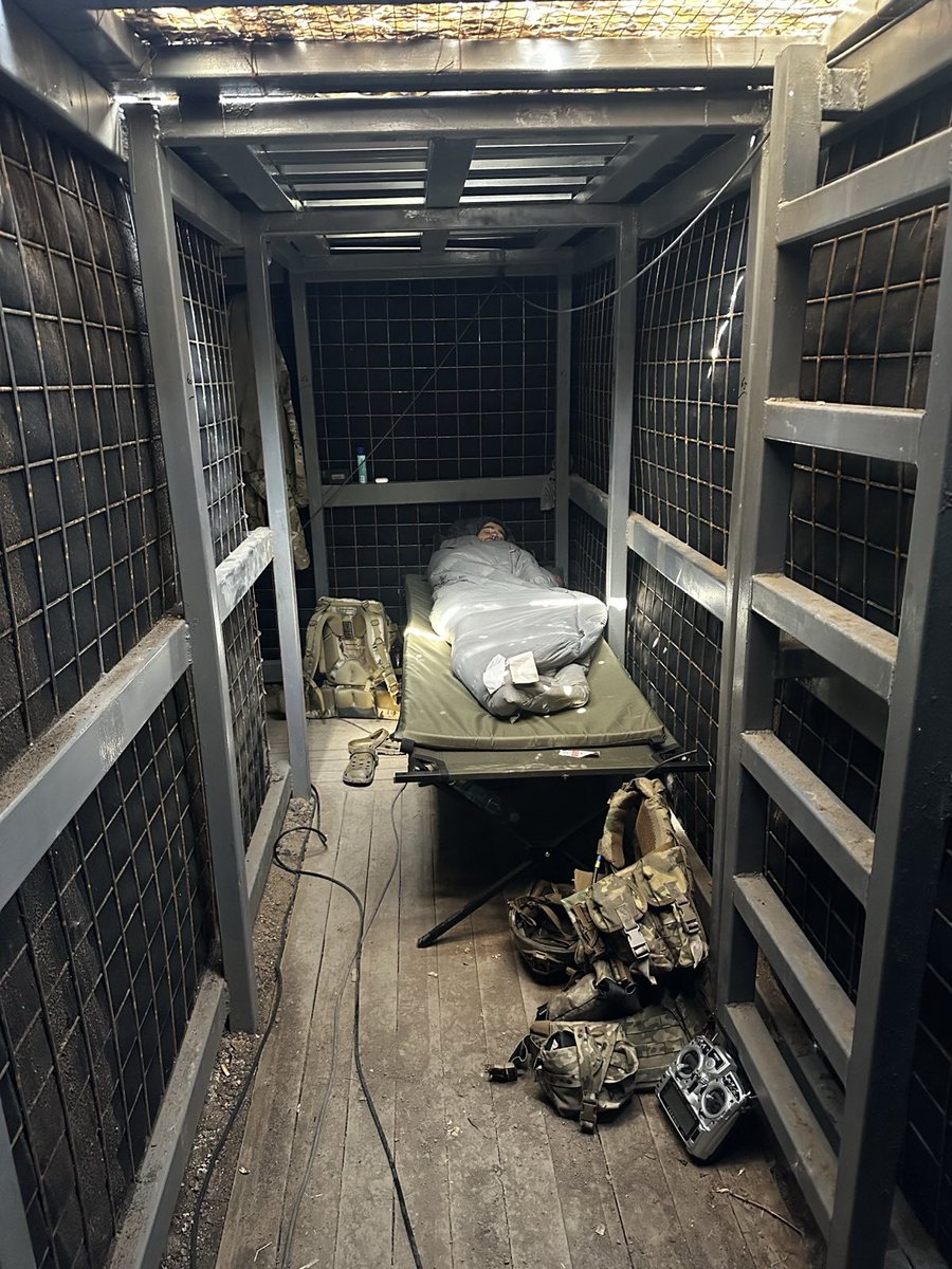 dzygaspaw's tweet image. We got the best photo report of July from @dim0kq!
We delivered a folding bed with a mattress and pillow for better sleep in a dugout (as far as possible). Just look at this furry, tough warrior!
The cost of the delivered equipment is $101.