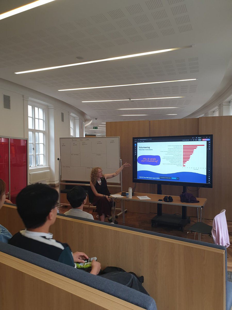 MigrantsSupport's tweet image. Workshop on Volunteering and Reporting part of the Regional Greater Manchester HongKongCultural cic and  Manchester Community Central. Thabks to @NWRSMP