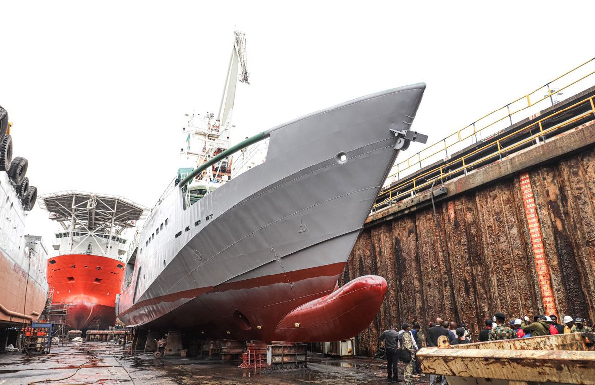 Jakepor21's tweet image. Looks like the NIMASA special mission vessel (DB Lagos) which has seen very little action has been dry docked for maintenance at Nigerdock facility located at Snake Island Integrated Free Zone (SIIFZ).