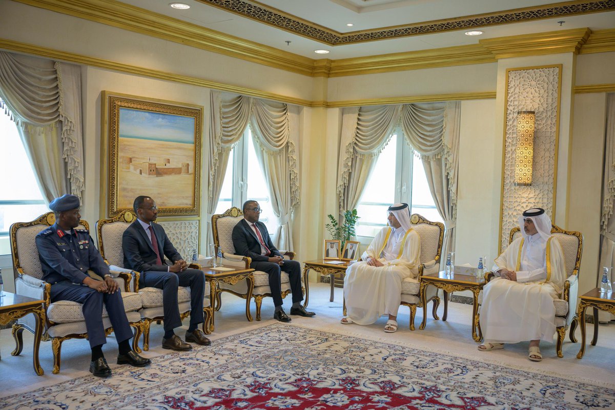 afrikarabia's tweet photo. #RDC #Rwanda Alors que les discussions se poursuivent à #Doha entre #M23 et gvt congolais, le ministre de l'Intérieur qatari a rencontré successivement ses homologues congolais, Jacquemain #Shabani, et rwandais, Vincent #Biruta, tous deux observateurs des négociations en cours. https://t.co/d9quxP5xfE