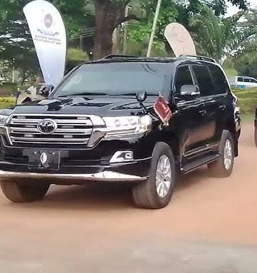 Kaamulali
Kigerekyambogo
Landiloodi.📌

#KabakaWange