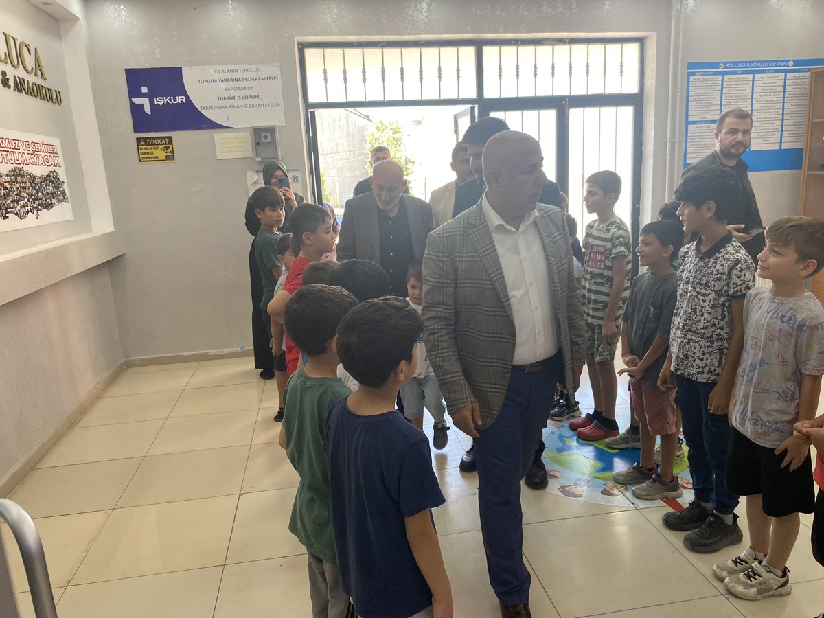 Arnavutköy İlçe Millî Eğitim Müdürlüğü (@arnavutkoymem) on Twitter photo Arnavutköy Kaymakamı Sayın Mahmut HERSANLIOĞLU ile İlçe Millî Eğitim Müdürü Mustafa YILMAZ, Bolluca İlkokulu’nda açılan yaz kurslarını ziyaret etti.
<a href="/istanbulilmem/">İstanbul İl Millî Eğitim Müdürlüğü</a>
<a href="/Arnavutkoy_K/">Arnavutköy Kaymakamlığı</a>
<a href="/19_mstfylmz/">Mustafa YILMAZ</a> Arnavutköy Kaymakamı Sayın Mahmut HERSANLIOĞLU ile İlçe Millî Eğitim Müdürü Mustafa YILMAZ, Bolluca İlkokulu’nda açılan yaz kurslarını ziyaret etti.
<a href="/istanbulilmem/">İstanbul İl Millî Eğitim Müdürlüğü</a>
<a href="/Arnavutkoy_K/">Arnavutköy Kaymakamlığı</a>
<a href="/19_mstfylmz/">Mustafa YILMAZ</a>