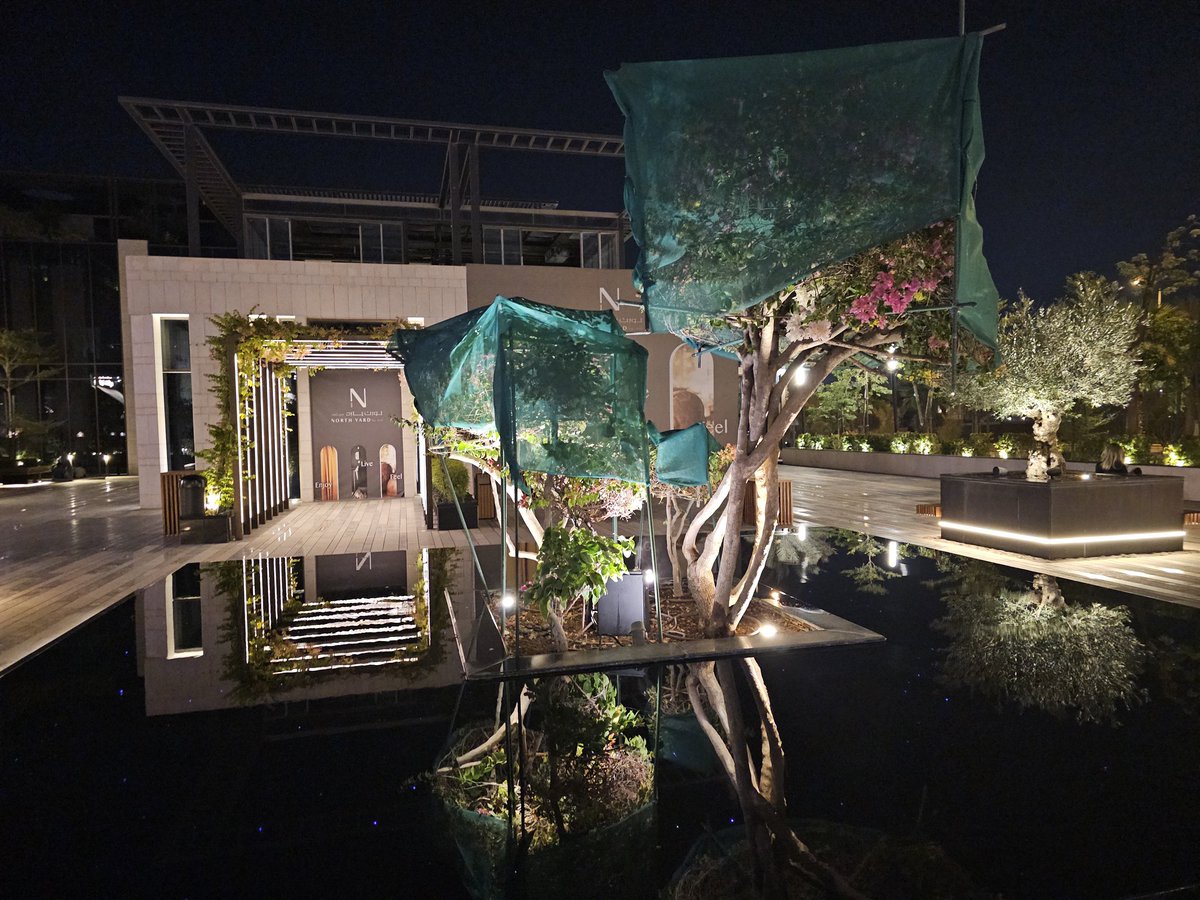 Gundam_Saudi's tweet image. A new courtyard close to #EWC , nice place for a coffee meetup.