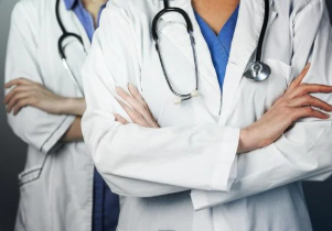 AKUMCEA's tweet image. Prof Sayed Karar, Department of Medicine, shares lessons from ACGME-I accreditation process. In 2020, @AKUMCEA became Africa’s first ACGME-I accredited institution. The article offers practical insights for medical education in low-resource settings. jamanetwork.com/journals/jama/…